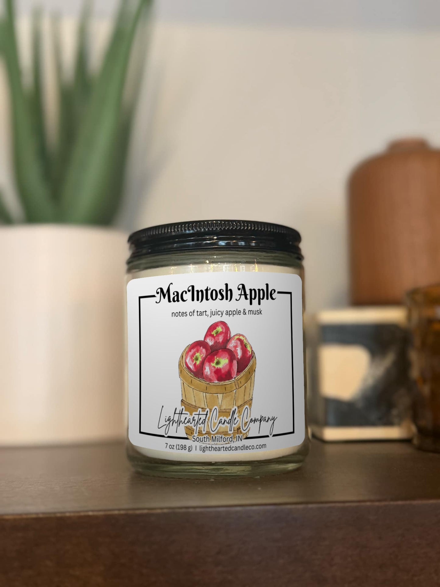 MacIntosh Apple Candle
