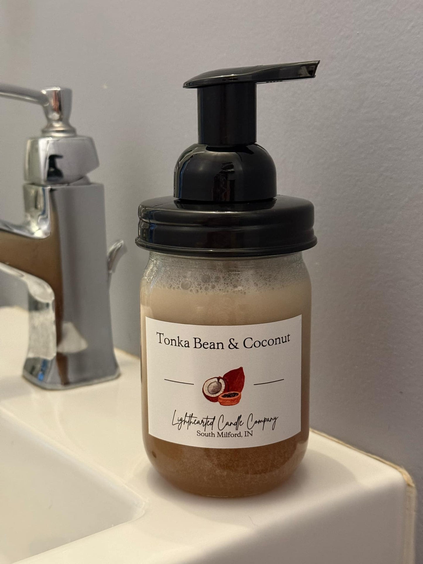 Tonka Bean & Coconut Foaming Soap